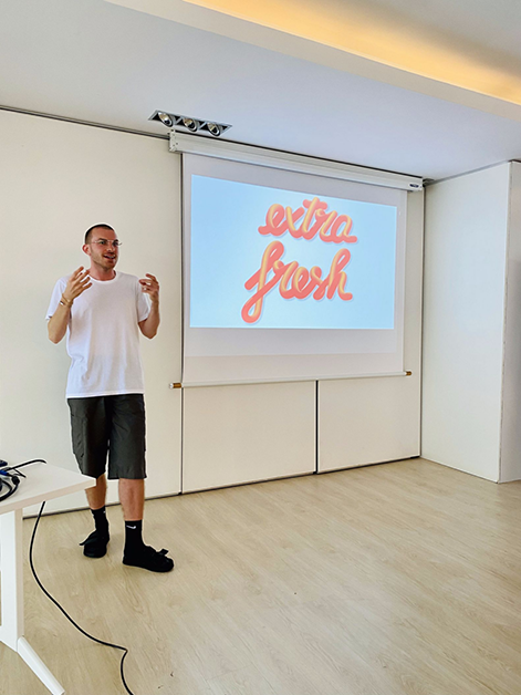 Philipp goes over the concept of ExtraFresh and the industry of media productions and extra recruitment