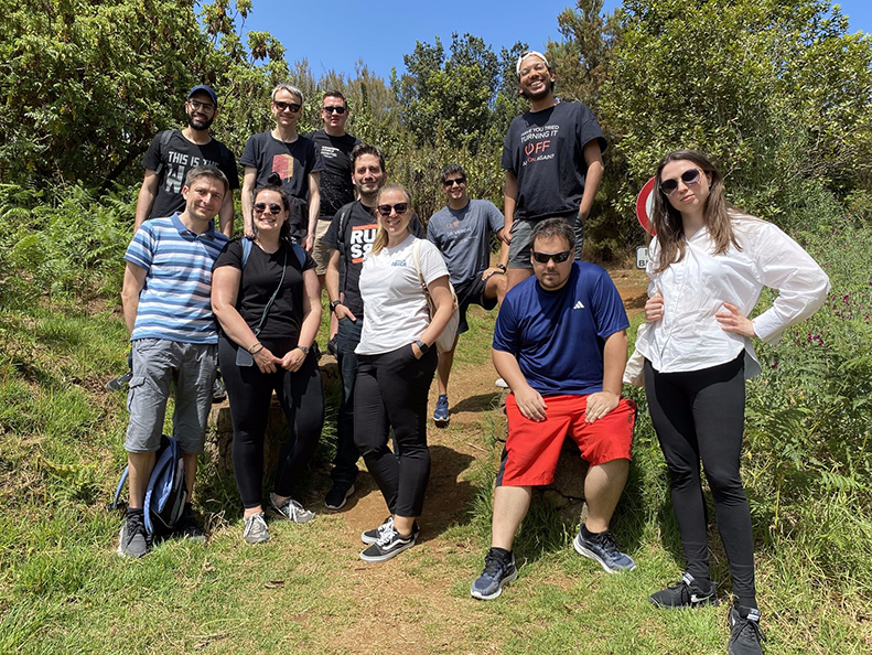Team hike!! Way more in control of their composure than those who dared take a surf lesson